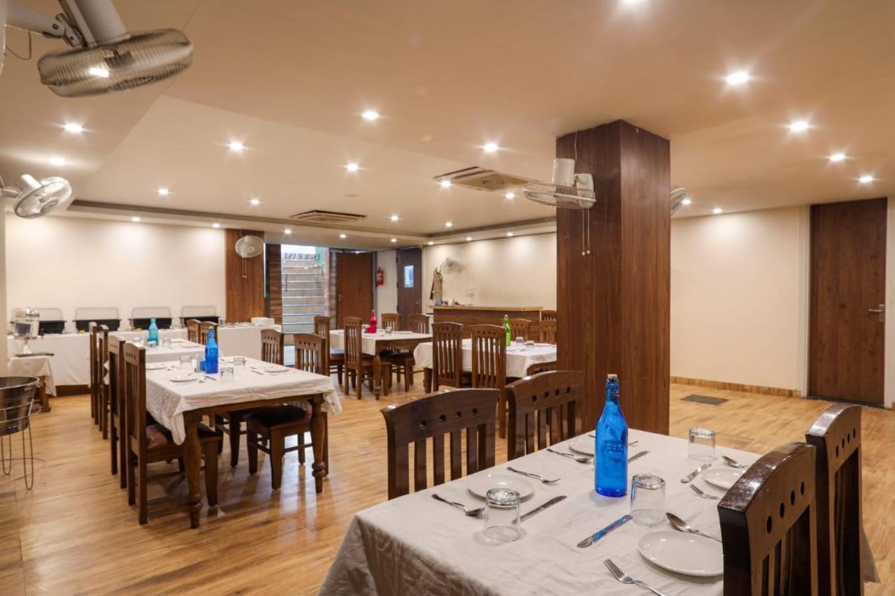 Vinsober Pride Inn Рішикеш Екстер'єр фото