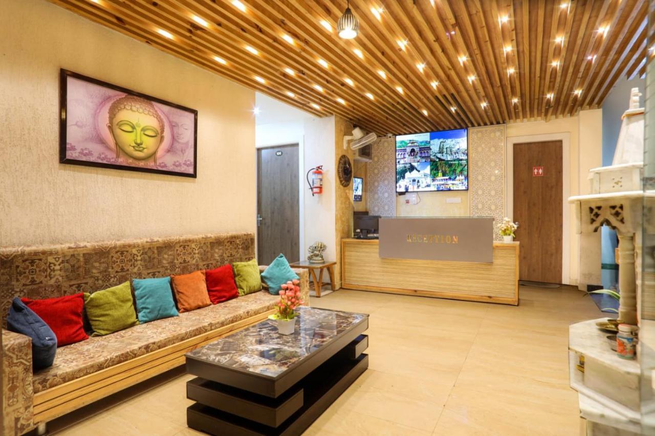 Vinsober Pride Inn Рішикеш Екстер'єр фото